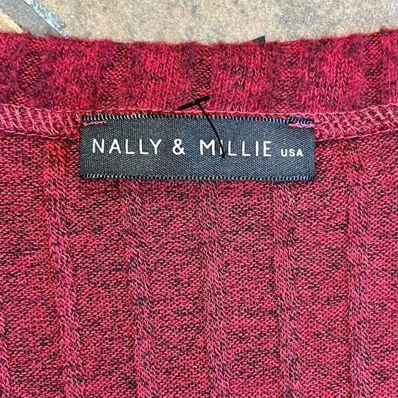 NWT Nally & Millie Burgundy V-Neck Sweater Small - Picture 8 of 9